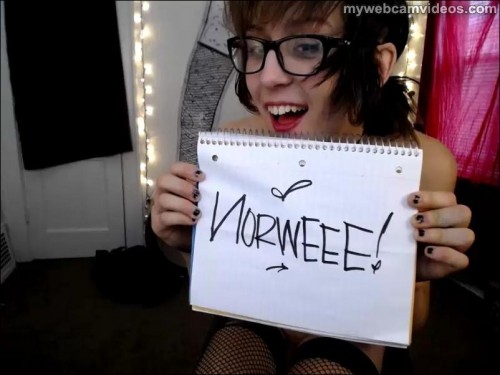 Emmaescapes_Video_Cumming_Dick_1.md.jpg
