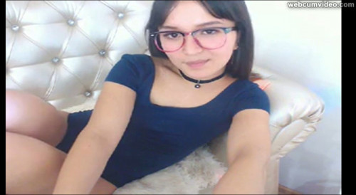 KittyMinna_Tits_masturbates_Pussy_1.md.jpg