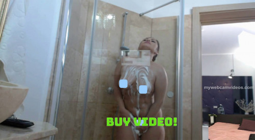 DollyFace_Private_Shower_4.md.jpg