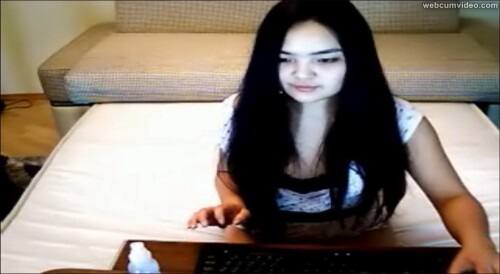 Akilla_Naked_Tits_Masturbates_Pussy_1.md.jpg
