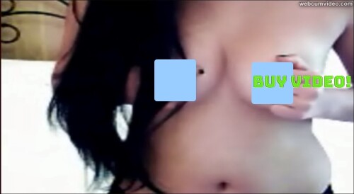 Akilla_Naked_Tits_Masturbates_Pussy_5.md.jpg