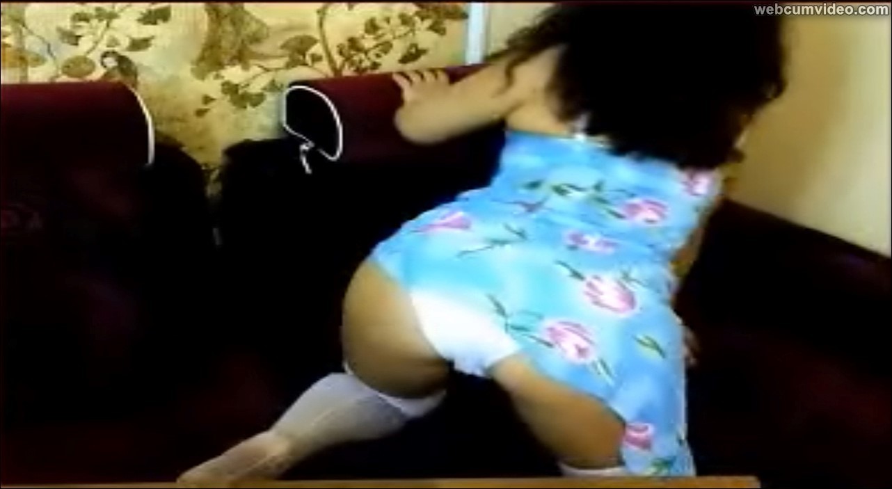 Maricka_Nude_being_Masturbated_by_DarinaHot_12.jpg