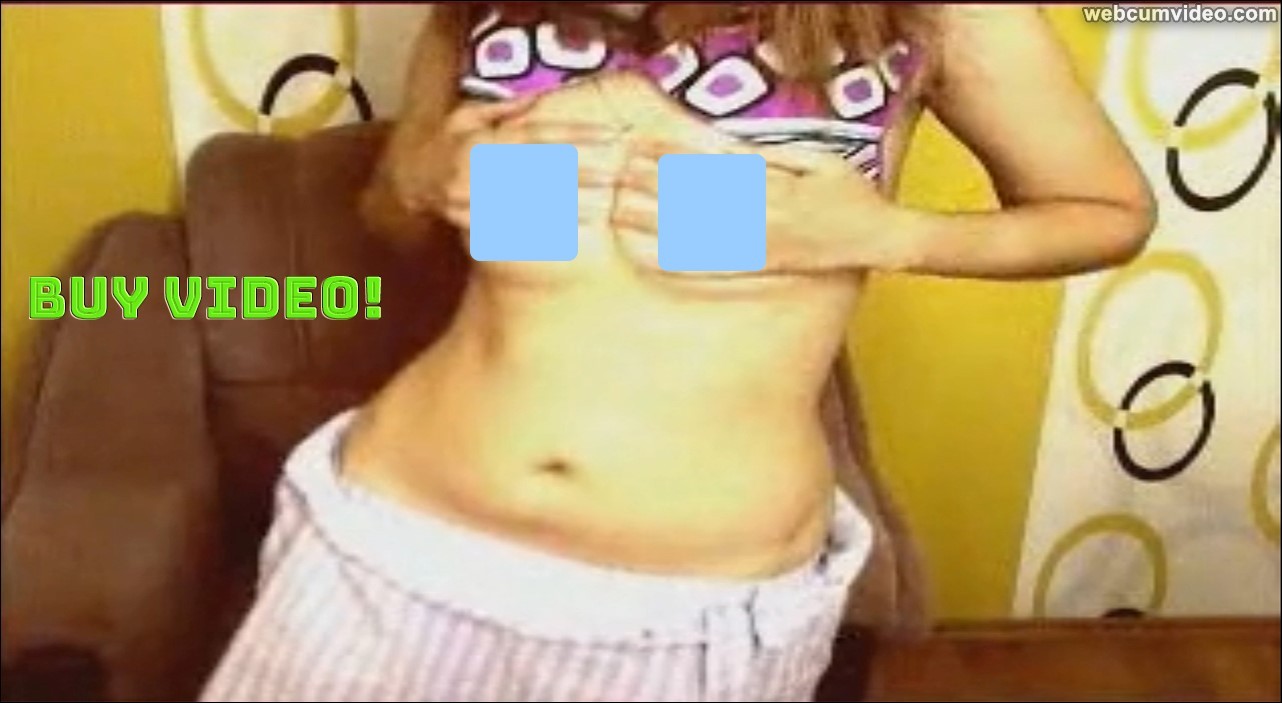 Tomiris_Naked_Tits_shows_her_hairy_Pussy_39.jpg
