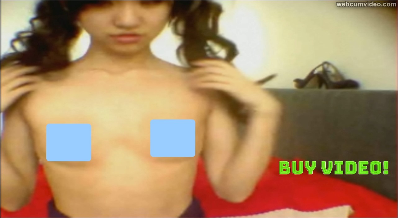 TinyDaphne_Naked_Boobs_toy_playing_21.jpg