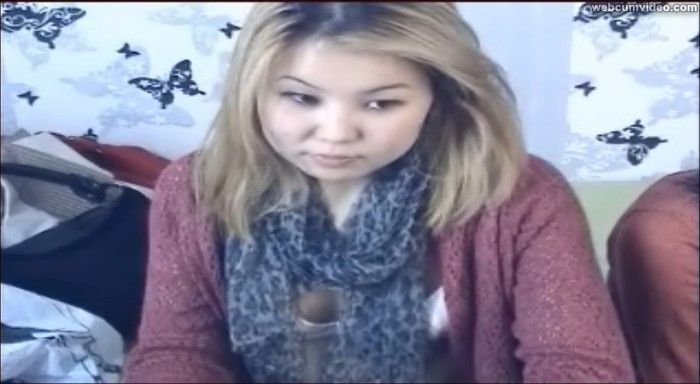 Kumaliya_Masturbating_Vagina_Video_1.md.jpg
