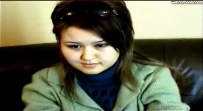 Tomiris_Naked_Tits_shows_her_hairy_Pussy_1.md.jpg