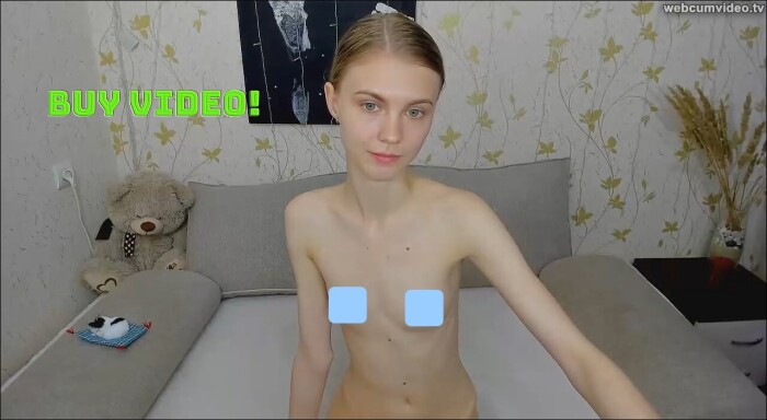 PhoebeKoleman_Naked_Tits_hairy_Pussy_4.md.jpg