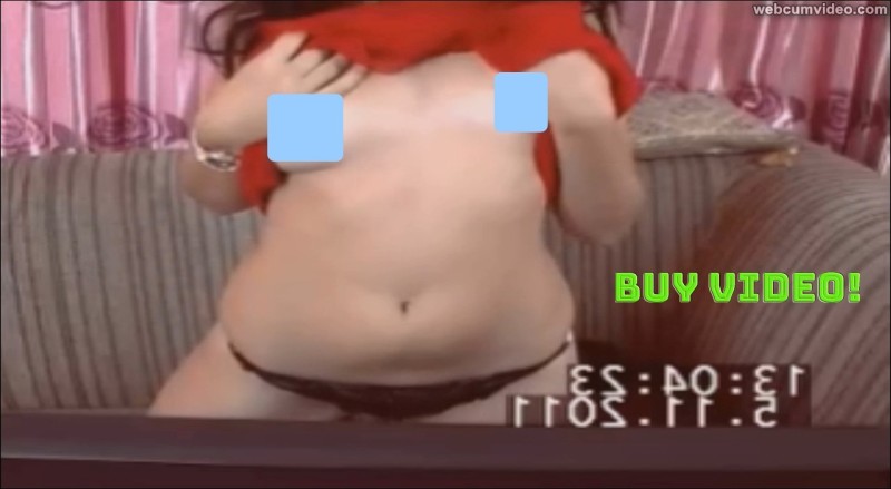 Zumrud Nude Tits shows her Pussy hole 19